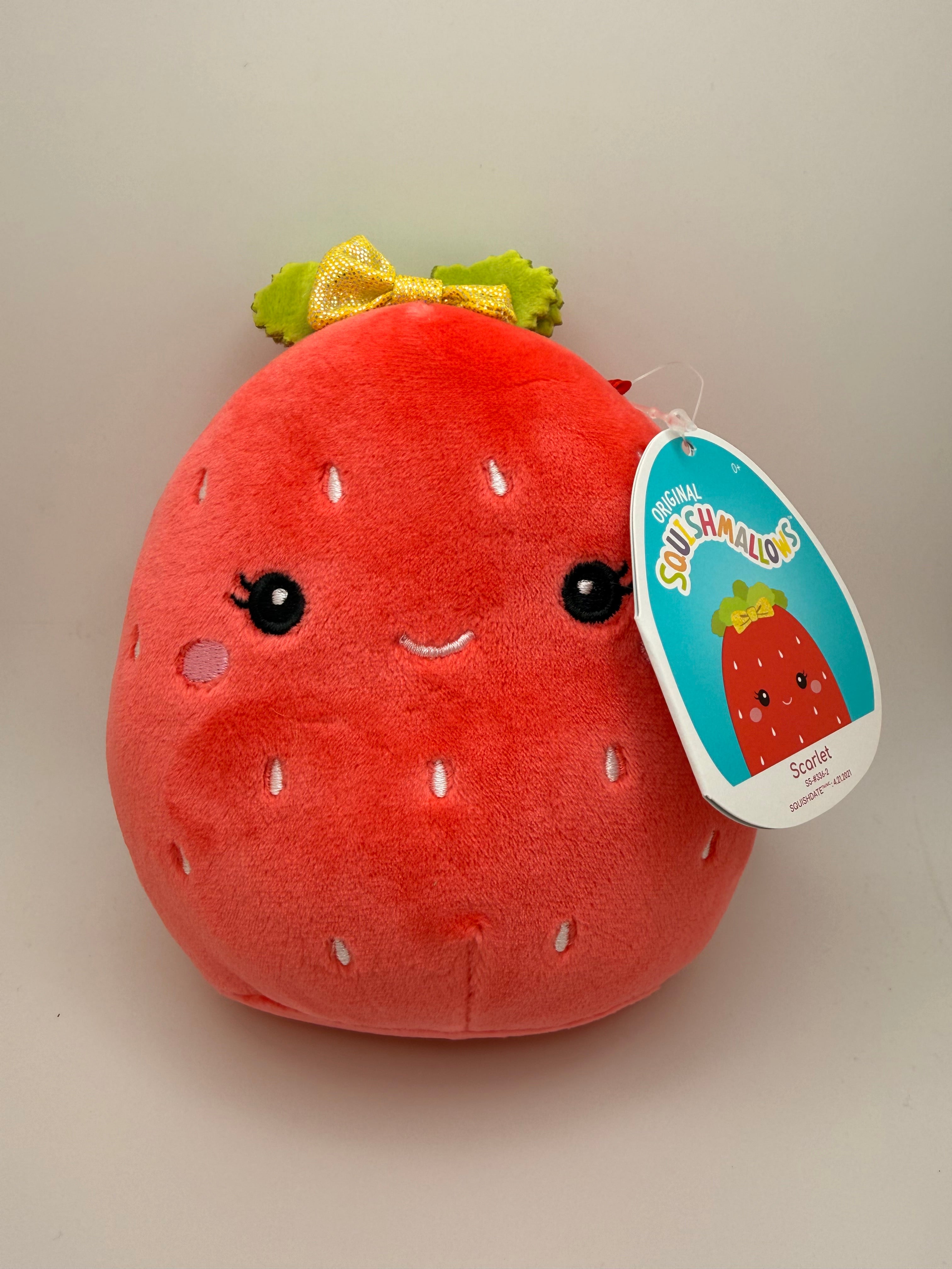 Squishmallows - Scarlet 6"