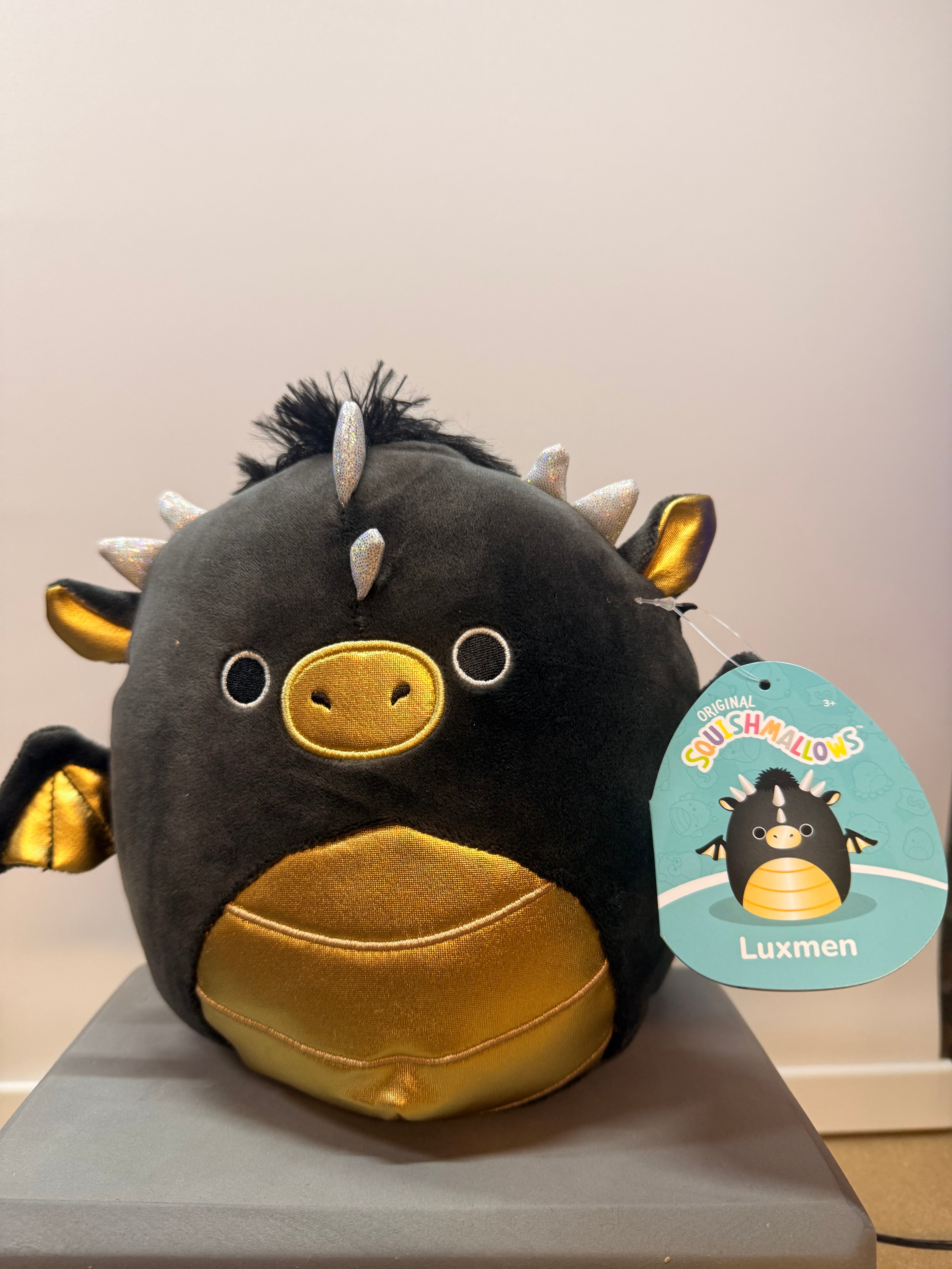 Squishmallows - Luxmen 8"